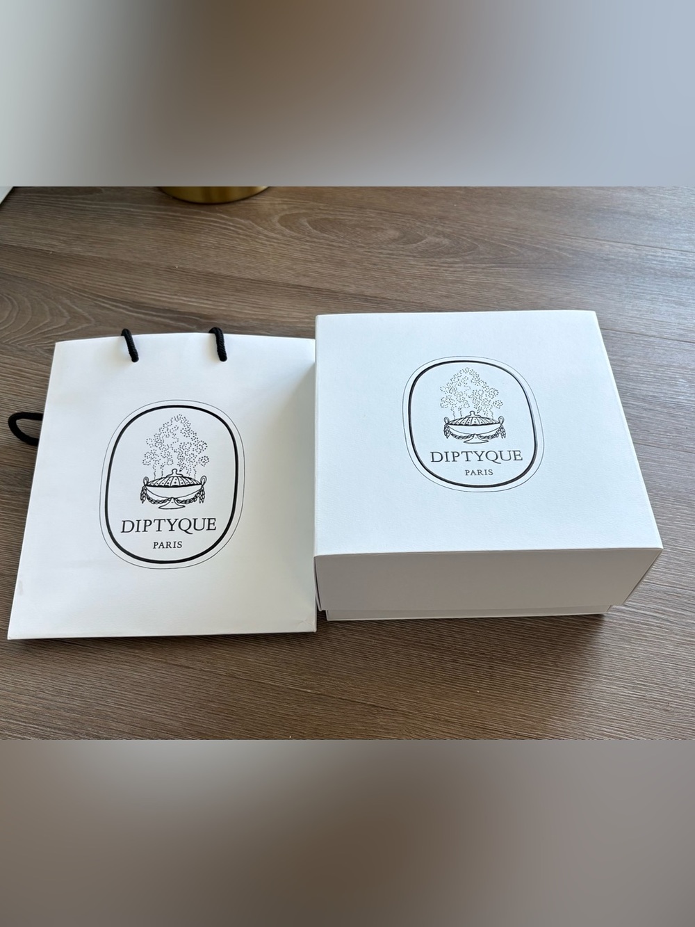 diptyque White and Black Branded Gift Bag and Box Set